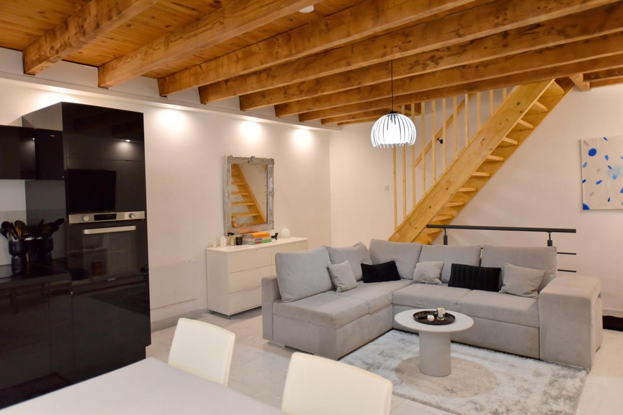 Maison De Village Wifi - Parking Et Jardin Prive *